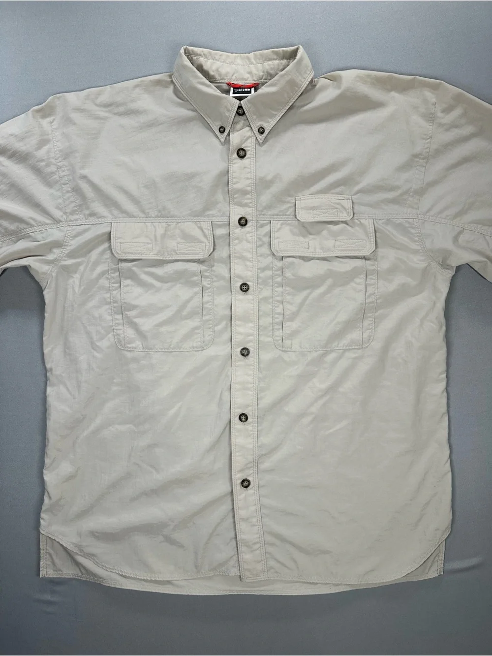 The North Face Utility Outdoor Roll-Tab Sleeve Button Down Shirt - Mens Medium